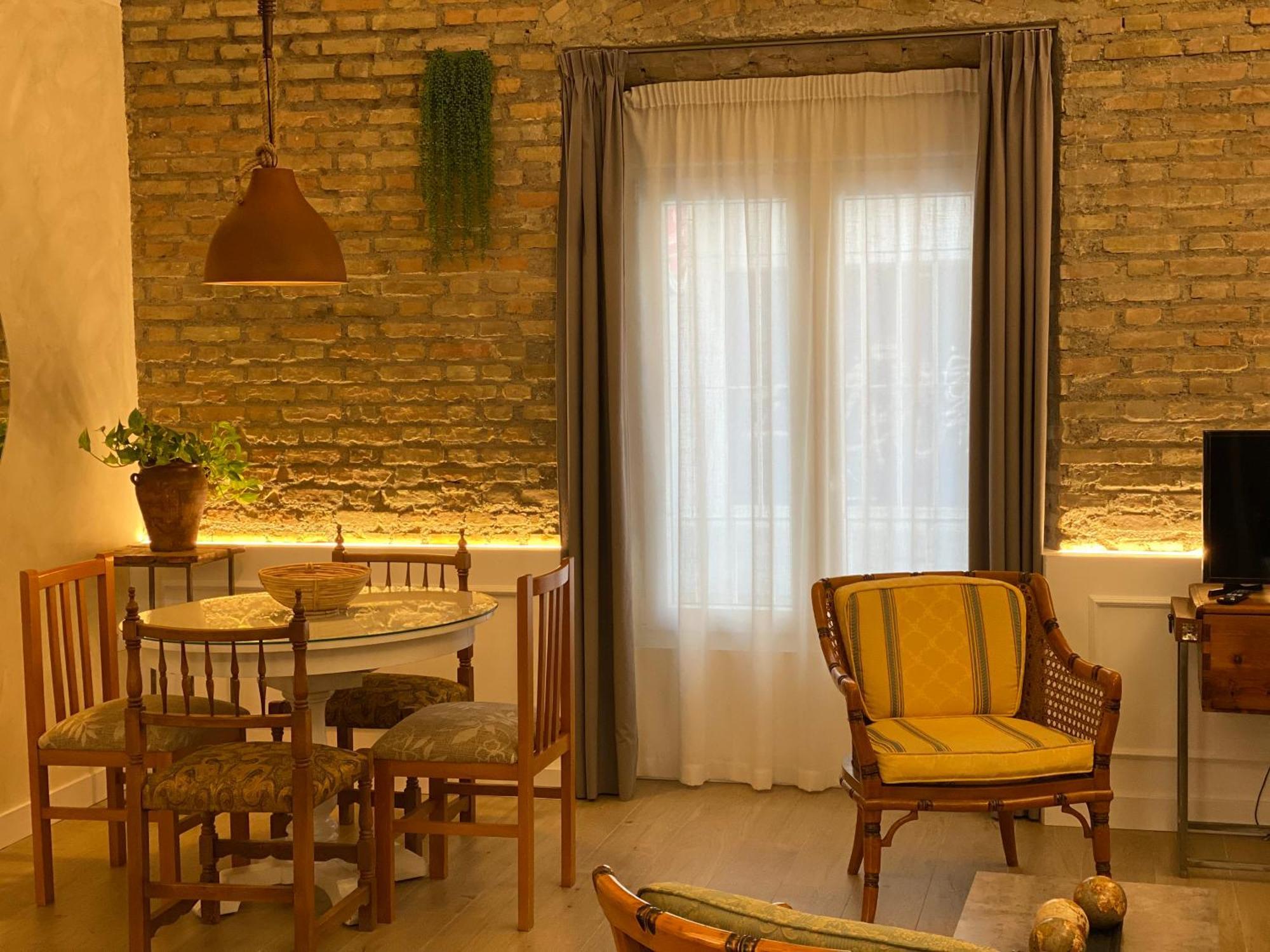 Guni Suites Ronda Гранада Екстериор снимка